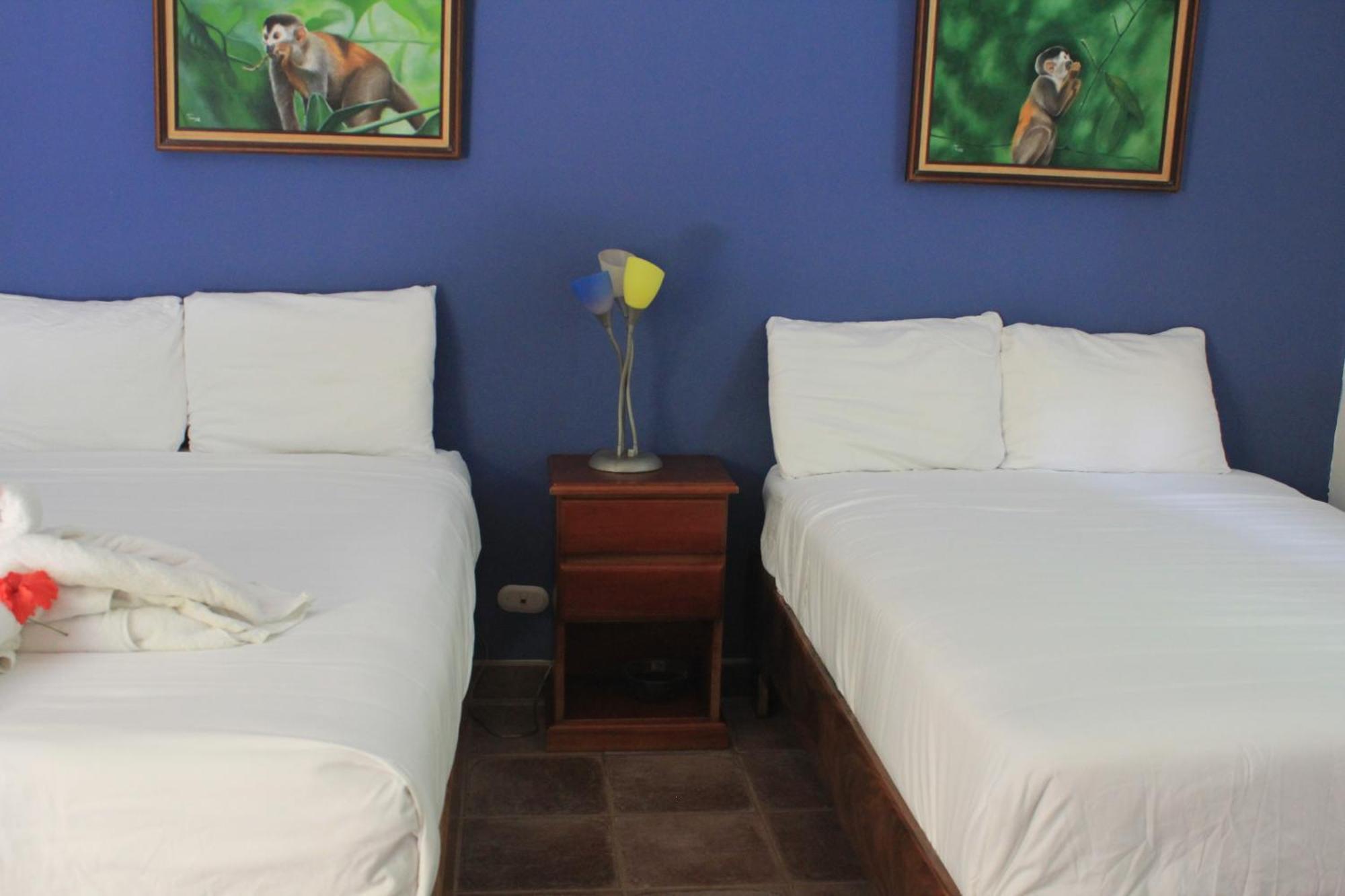 La Posada Jungle Hotel مانويل أنطونيو الغرفة الصورة
